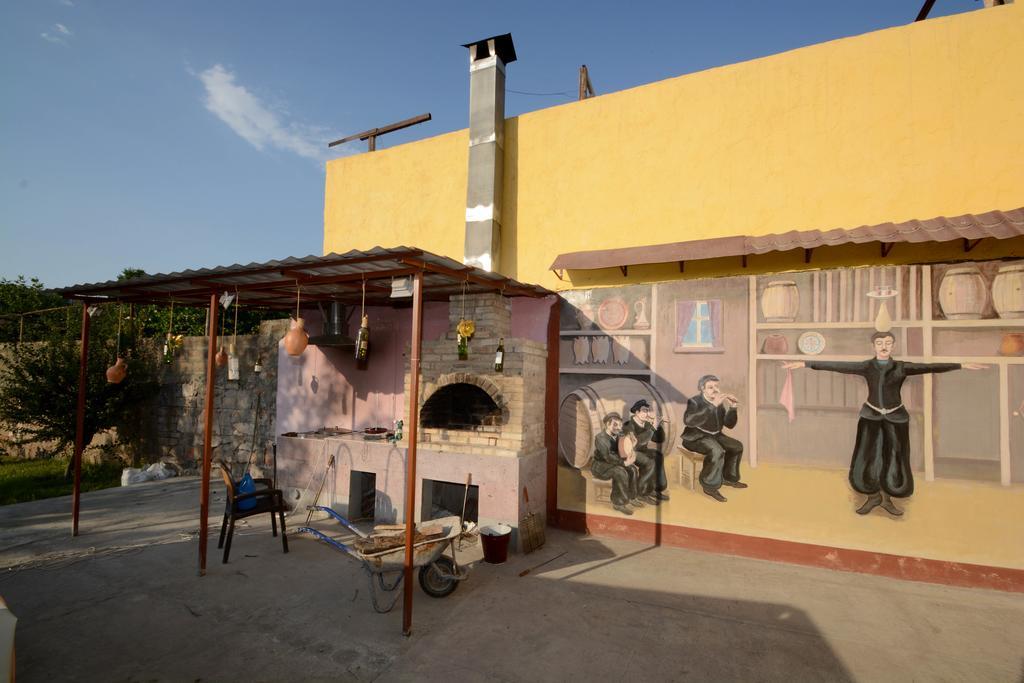 Bonjour Guest House Yerevan Exterior photo